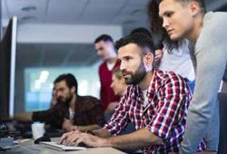 master en produccion contenidos audiovsuales multiplataforma programador