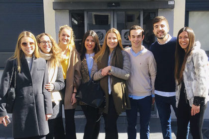 Alumnos del Máster en Comunicación Corporativa en su última semana de clases del máster ultimas-clases-del-master-en-comunicacion-corporativa